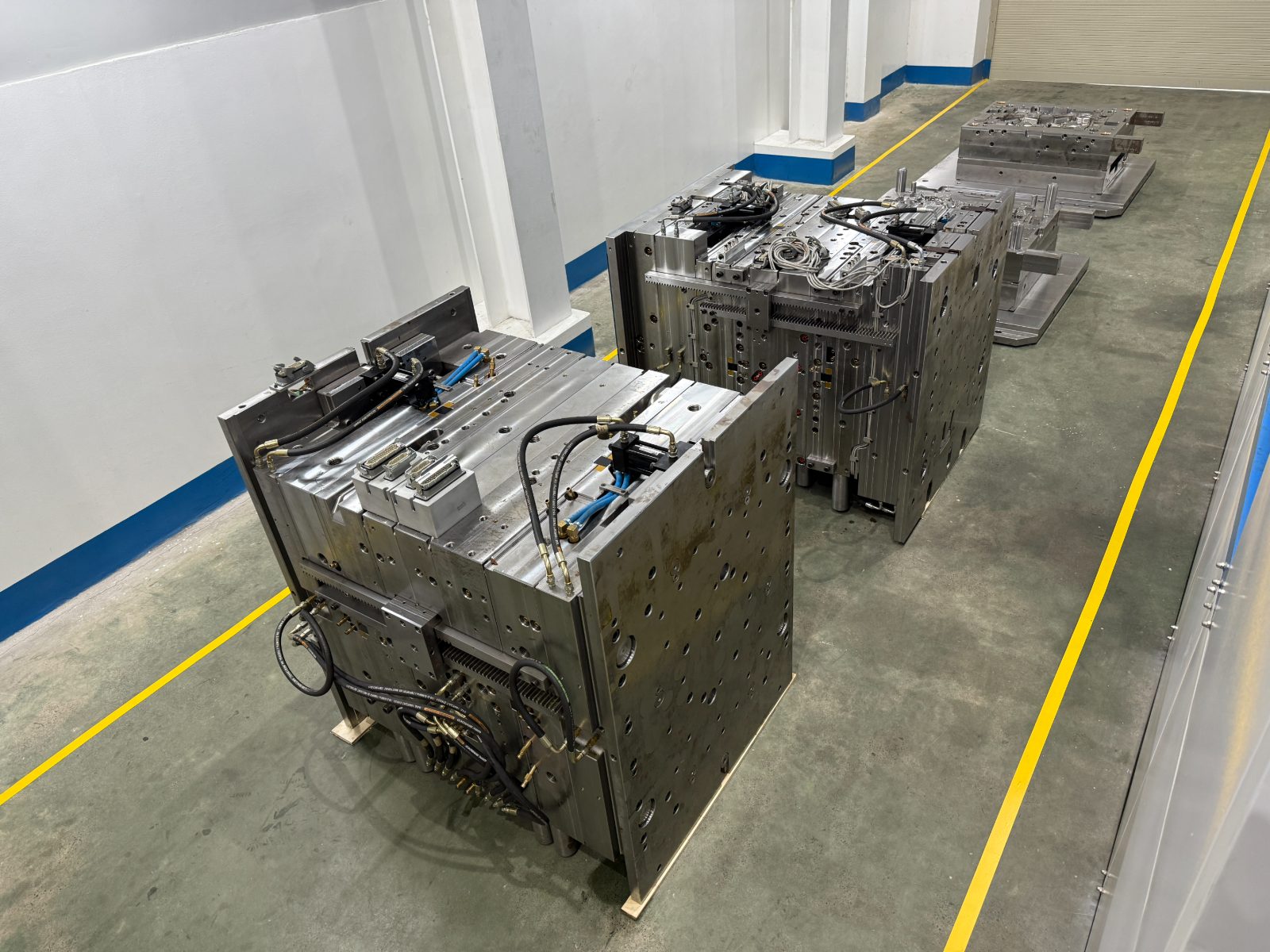 Finished molds in production