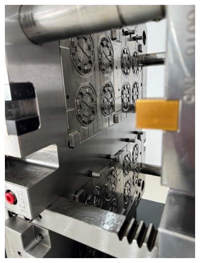 Stack mold, bobbin detail